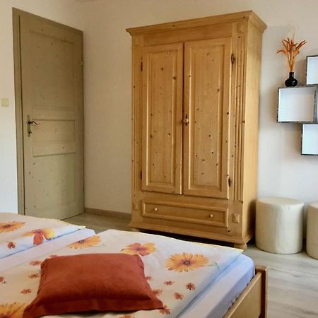 Apartment Milena Nomenj ภายนอก รูปภาพ